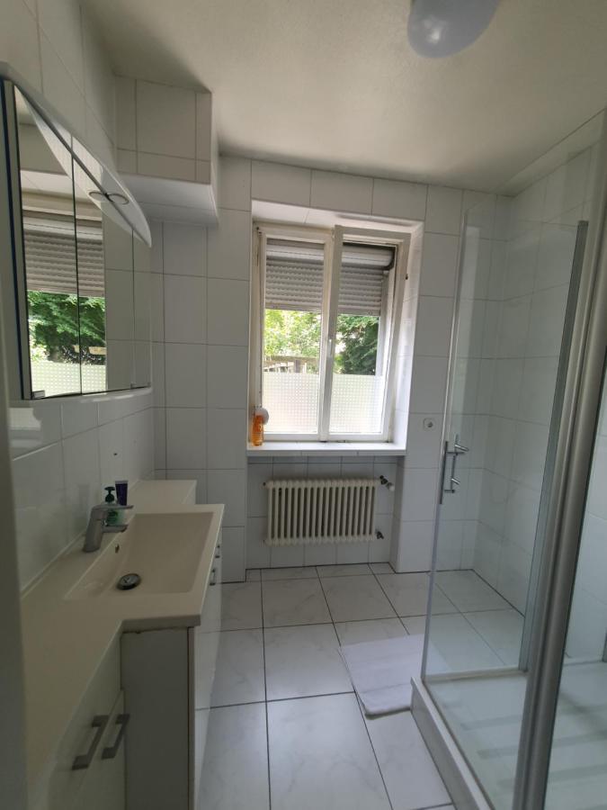 Privatzimmer An Der Uniklinik Mainz - Nur Fuer Weibliche Gaeste Apartment ภายนอก รูปภาพ